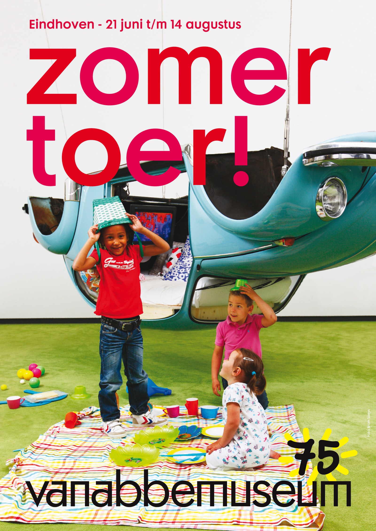 https://mediabank.vanabbemuseum.nl/vam/files/alexandria/affiches/Zomertoer2011.jpg