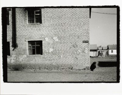 On the central street of Aralsk city