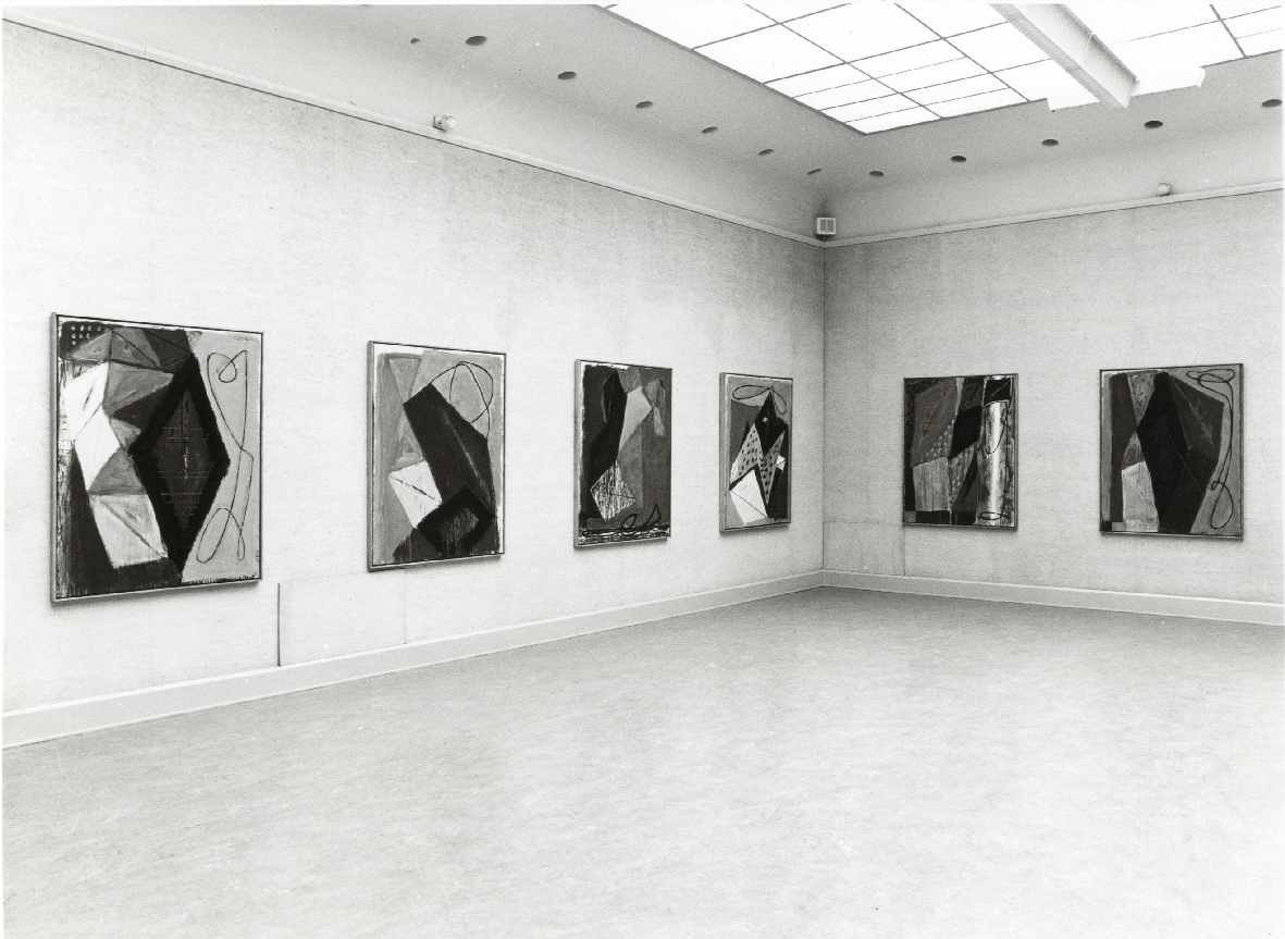 https://mediabank.vanabbemuseum.nl/vam/files/alexandria/publiciteit/zaaloverzichten/1977/lupertz/1977_lupertz zaal014.jpg