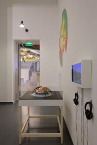 https://mediabank.vanabbemuseum.nl/vam/files/alexandria/publiciteit/zaaloverzichten/2018/staal/_DSC8956.jpg