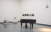 https://mediabank.vanabbemuseum.nl/vam/files/alexandria/publiciteit/zaaloverzichten/2020/newmelancholy/M10P7113.jpg