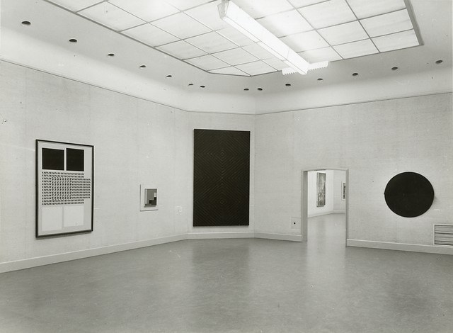 https://mediabank.vanabbemuseum.nl/vam/pcache/10012/18/1967_collpres_ec_vdb001_86692.jpg