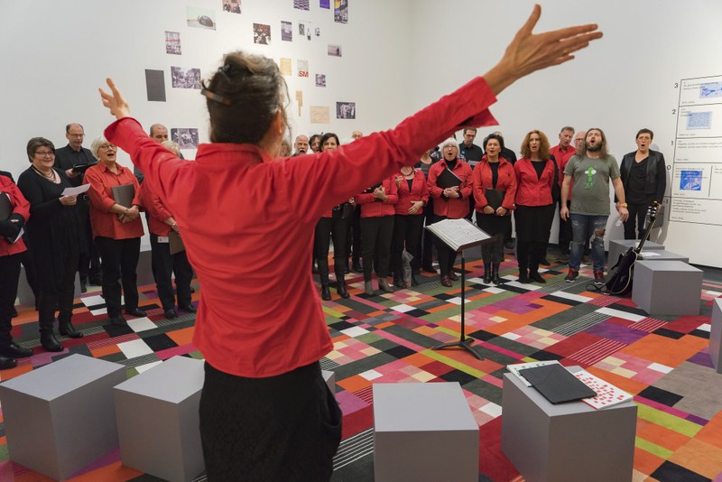 Singing Manifestations