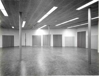 https://mediabank.vanabbemuseum.nl/vam/files/alexandria/publiciteit/zaaloverzichten/1982/buren/1982_buren002.jpg