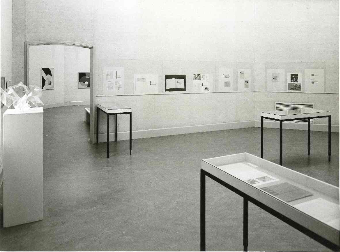 https://mediabank.vanabbemuseum.nl/vam/files/alexandria/publiciteit/zaaloverzichten/1967/moholy-nagy/1967_moholy-nagy002.jpg