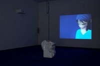 https://mediabank.vanabbemuseum.nl/vam/files/alexandria/publiciteit/zaaloverzichten/2005/no_ghost_just_a_shell/_DSC1283.JPG