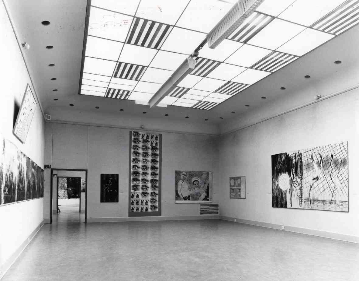 https://mediabank.vanabbemuseum.nl/vam/files/alexandria/publiciteit/zaaloverzichten/1976/polke/1976_polke005.jpg