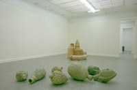 https://mediabank.vanabbemuseum.nl/vam/files/alexandria/dia-archief/1989/cragg_t/cragg_t_10.jpg